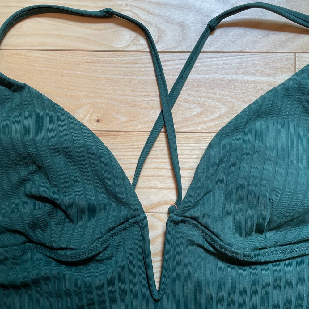 NWT Ribbed One Piece - Picture 5 of 10